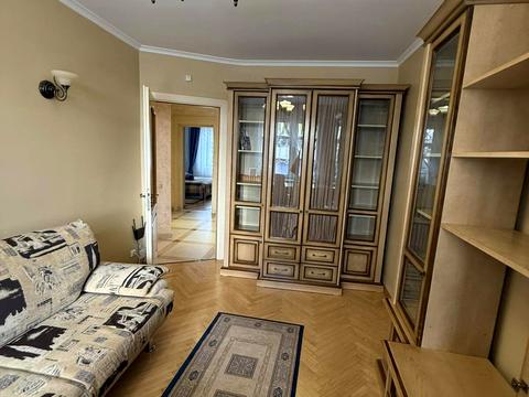 квартира за адресою Повстанська вул., 19