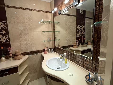 квартира за адресою Повстанська вул., 19