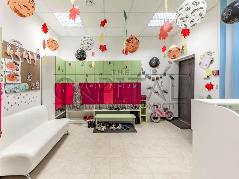 комерційна за адресою Урлівська вул., 21