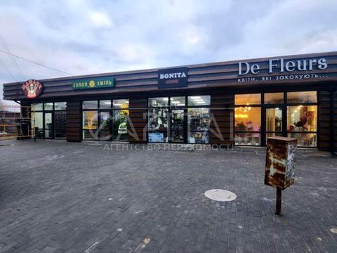 комерційна за адресою Польова вул., 1