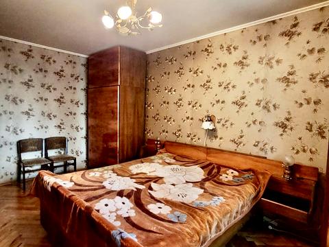 квартира за адресою Олексія Вадатурського вул. (Маршала Малиновського), 17