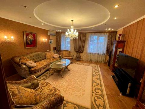 квартира по адресу Филиппа Орлика ул. (Паризької Комуни), 26