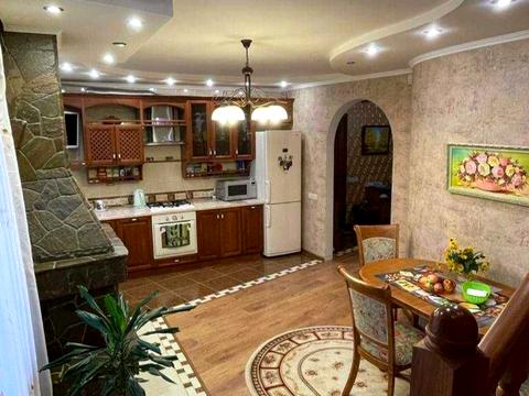 квартира по адресу Филиппа Орлика ул. (Паризької Комуни), 26