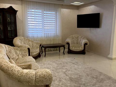 будинок за адресою Народная