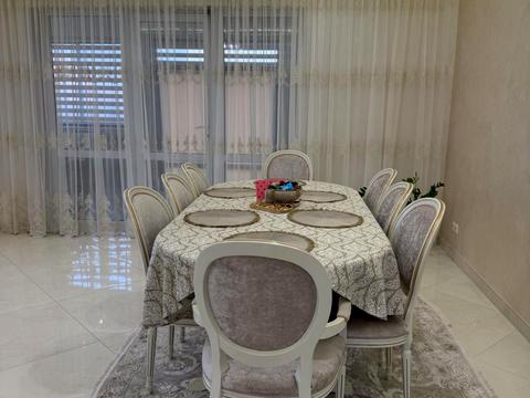 будинок за адресою Народная