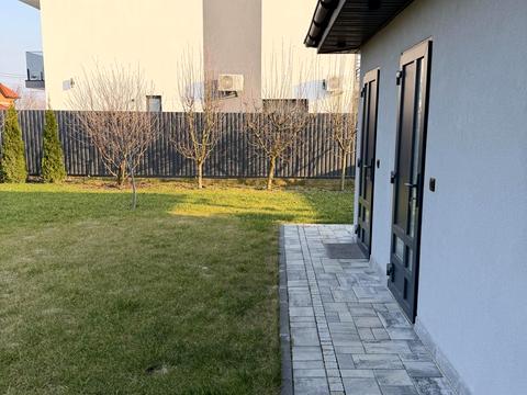 будинок за адресою Народная