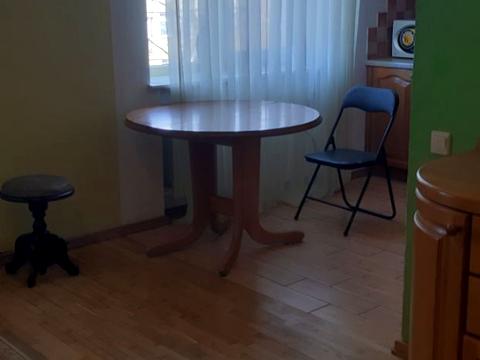 квартира за адресою Київ, Івана Світличного вул. (Петровського), 6