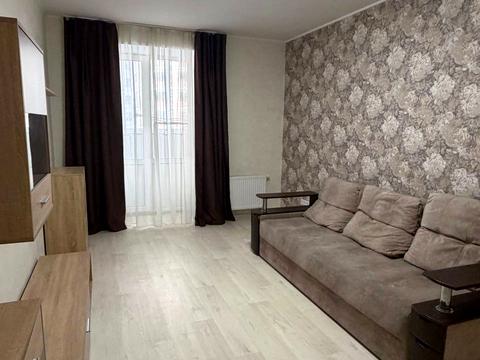 квартира за адресою Академіка Вернадського бульв., 24