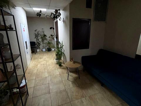 квартира за адресою Київ, Андрія Аболмасова вул. (Панельна), 4