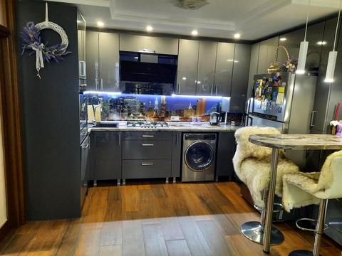 квартира за адресою Гетьмана Івана Мазепи вул. (Топольна), 2-Б