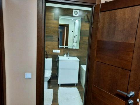 квартира за адресою Гетьмана Івана Мазепи вул. (Топольна), 2-Б