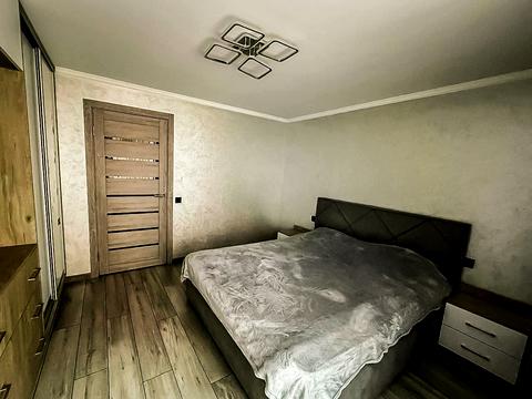 квартира за адресою Тролейбусна вул., 5Б