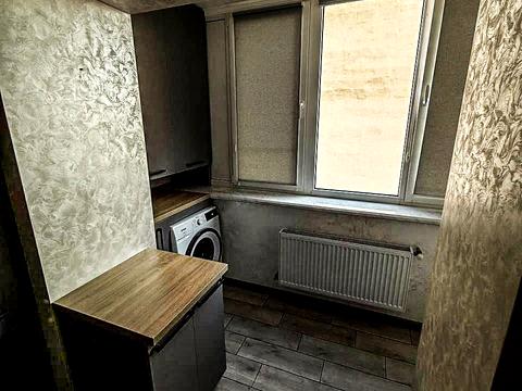 квартира за адресою Тролейбусна вул., 5Б