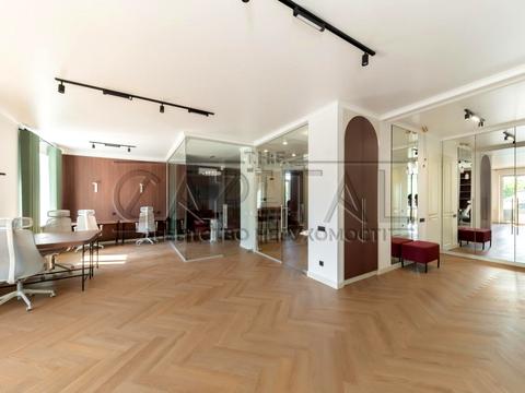 комерційна за адресою Івана Мазепи вул. (Січневого Повстання), 3