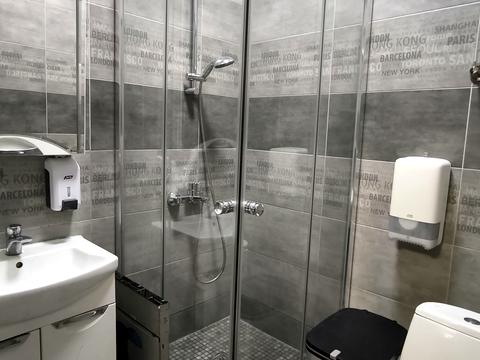 коммерческая по адресу Литературная ул., 1а