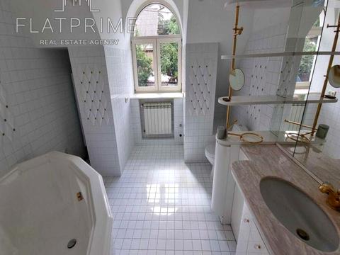 будинок за адресою Павла Загребельного вул. (Миколи Раєвського), 11а