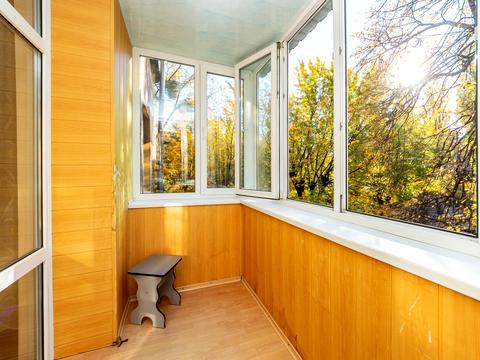 квартира за адресою Метробудівська вул., 12