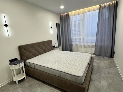 квартира за адресою Київ, Причальна вул., 10