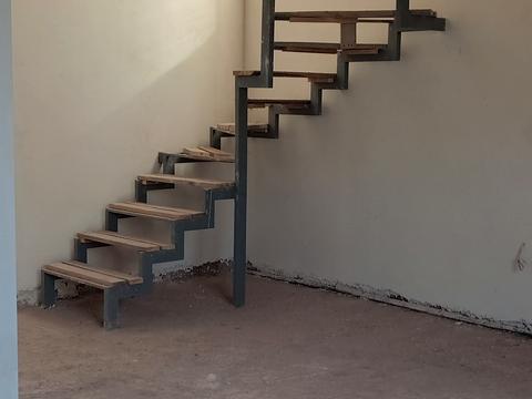 дом по адресу с. Зарванцы, Мирная ул. (Интернациональная)