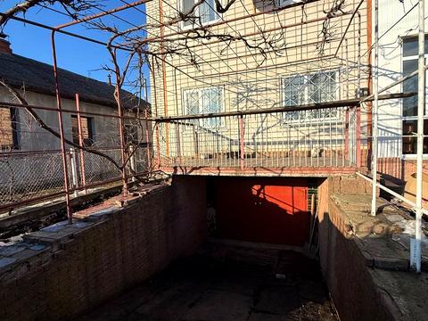 дом по адресу незалежності, 6