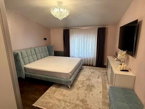 квартира за адресою Володимира Великого вул., 10