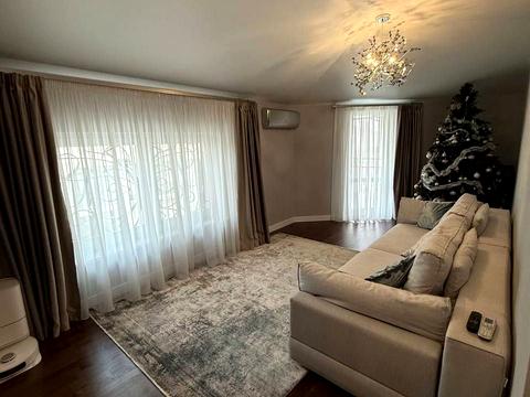 квартира за адресою Володимира Великого вул., 10