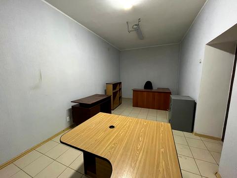 комерційна за адресою Володимира Великого вул. (Мелешкіна), 51