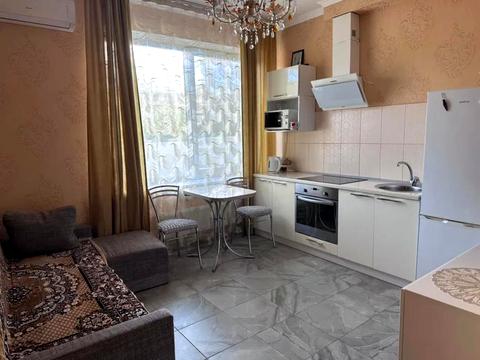 квартира за адресою Французький бульв., 60а