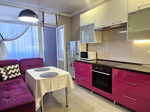 квартира за адресою Академіка Глушкова просп., 9-Г