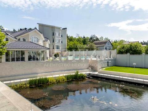 дом по адресу Стуса