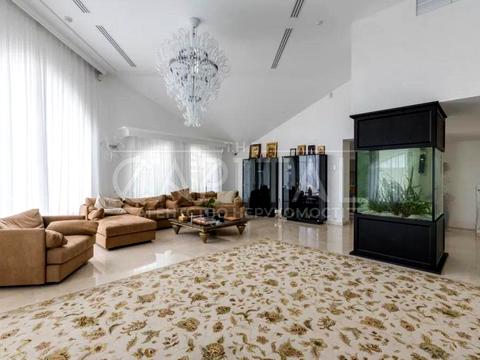 дом по адресу Стуса