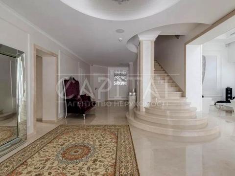 дом по адресу Стуса