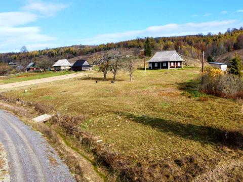 ділянка за адресою 