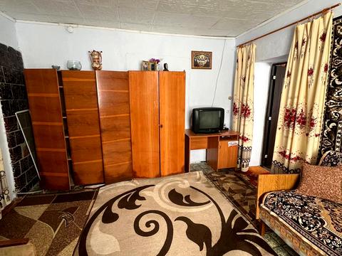 будинок за адресою Центральна вул., 1