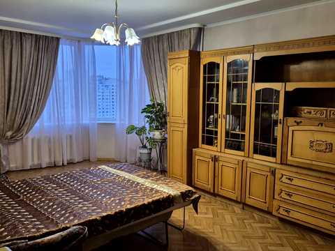 квартира за адресою Київ, Миколи Бажана просп., 16