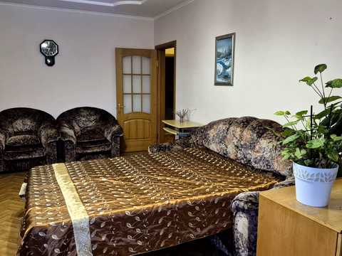 квартира за адресою Київ, Миколи Бажана просп., 16