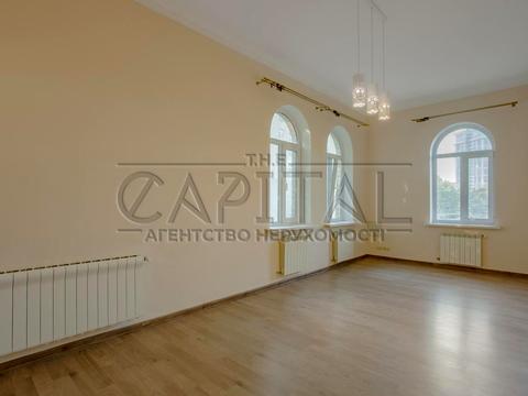 будинок за адресою Київ, вул. Звіринецька, 44