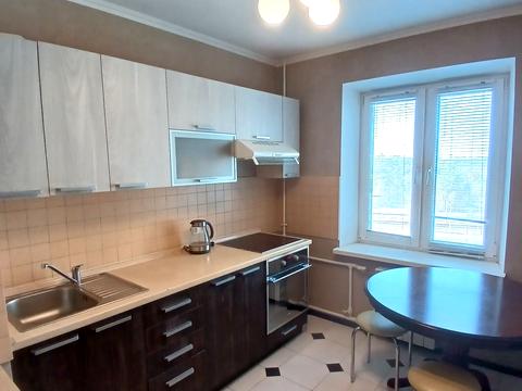 квартира за адресою Оноре де Бальзака вул., 4