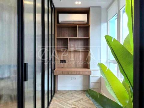 квартира за адресою Віктора Некрасова вул. (Північно-Сирецька), 8