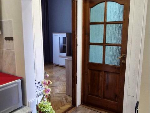 квартира за адресою Академіка Володимира Гнатюка вул. (), 12