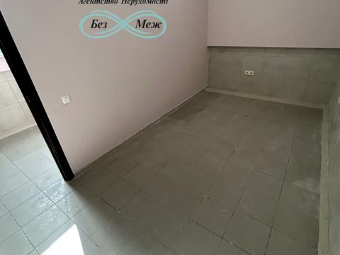 комерційна за адресою Боголюбова вул., 8