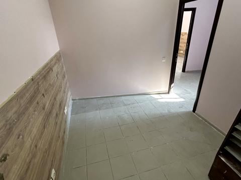 комерційна за адресою Боголюбова вул., 8