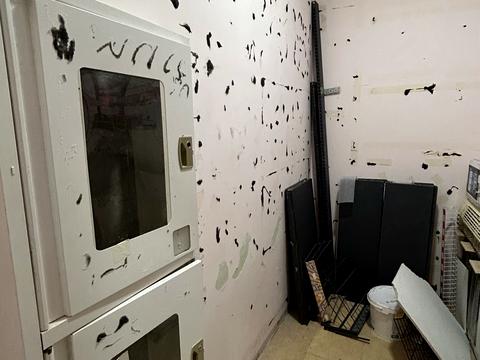 комерційна за адресою Боголюбова вул., 8