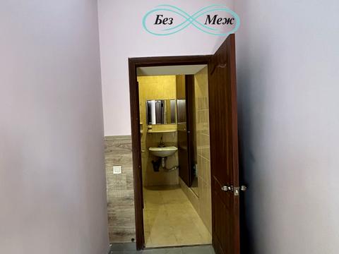 комерційна за адресою Боголюбова вул., 8