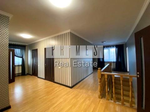 будинок за адресою Центральна вул.