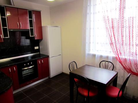 квартира за адресою Київ, Композитора Мейтуса вул., 4