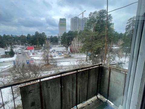 квартира за адресою Поліська вул., 1