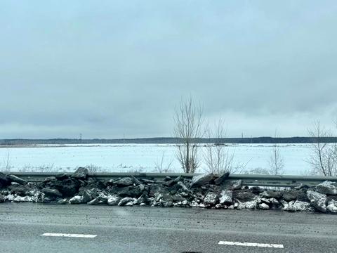 участок по адресу 