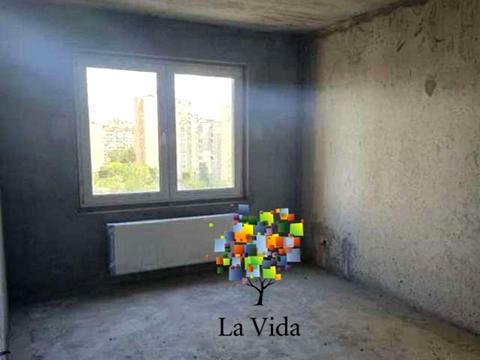 квартира за адресою Милославська вул., 18