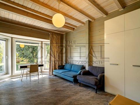 будинок за адресою Миколи Бажана просп.